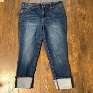 Maurices capri pant